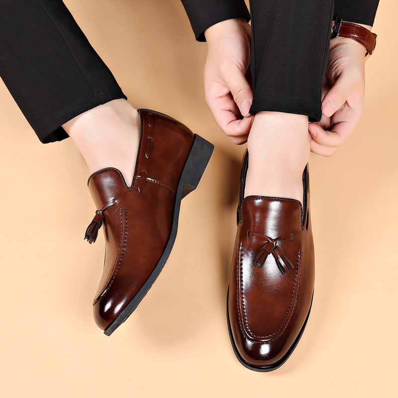 New men's low-heeled leather shoes suit