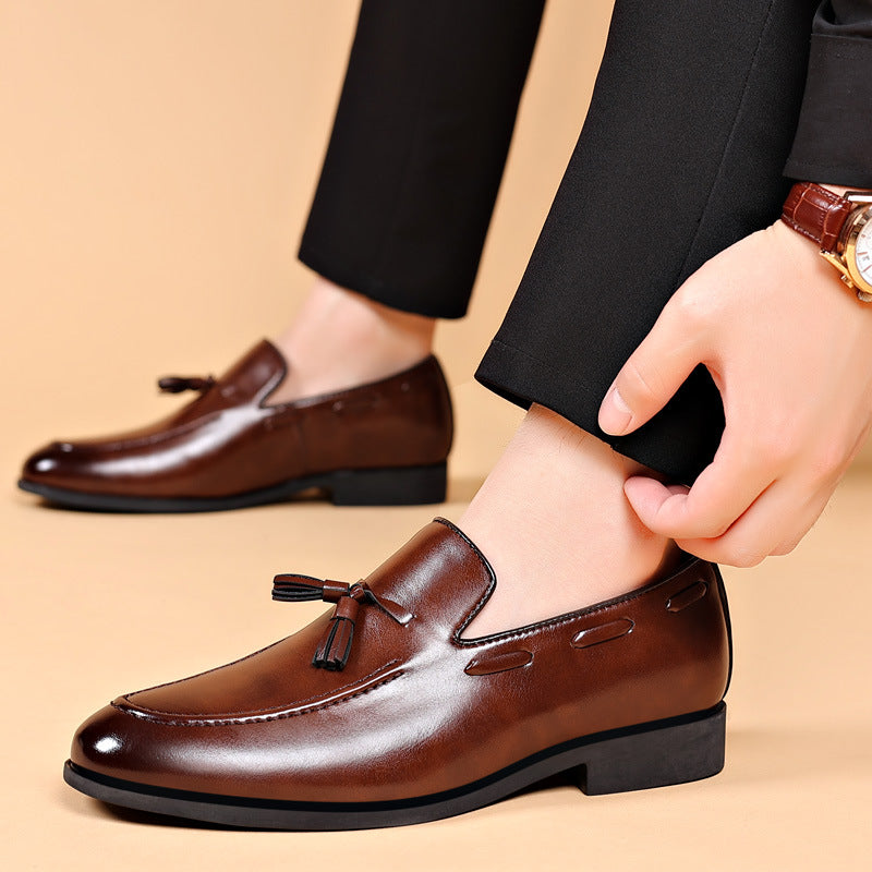 New men's low-heeled leather shoes suit