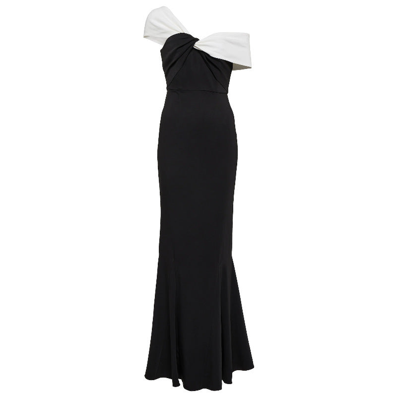 OFF-THE-SHOULDER KNIT DRESS