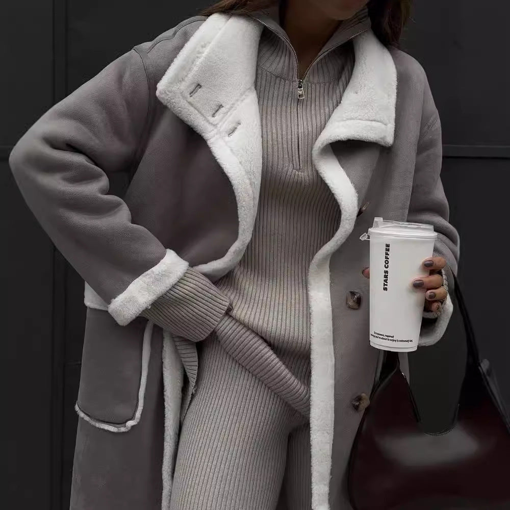 manteau assorti gris et blanc