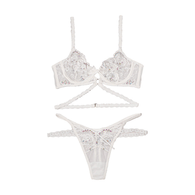 Ensemble trois pièces de soutien-gorge en dentelle brodée de fleurs avec dos en T