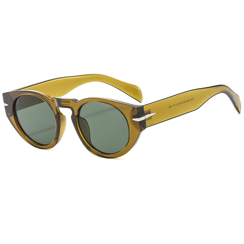 Round sunglasses with wide legs,