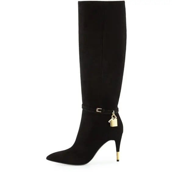 Bottes classiques noires simples pour femmes